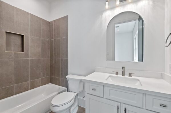 2317 Sheridan Street  Houston 77030 Harris - Image 31