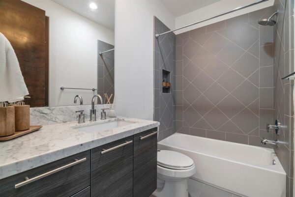 4007 Portsmouth Avenue  Houston 77027 Harris - Image 37