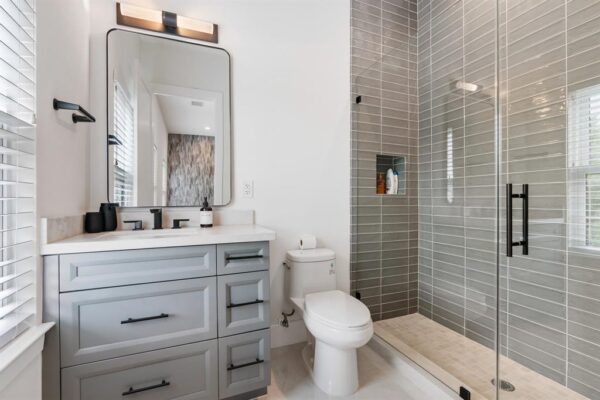 1011 Wynnwood Lane  Houston 77008 Harris - Image 37