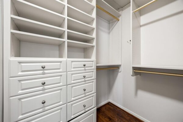 111 N Wynden Estates Court  Houston 77056 Harris - Image 44