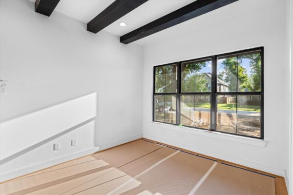 1502 Story Street  Houston 77055 Harris - Image 4
