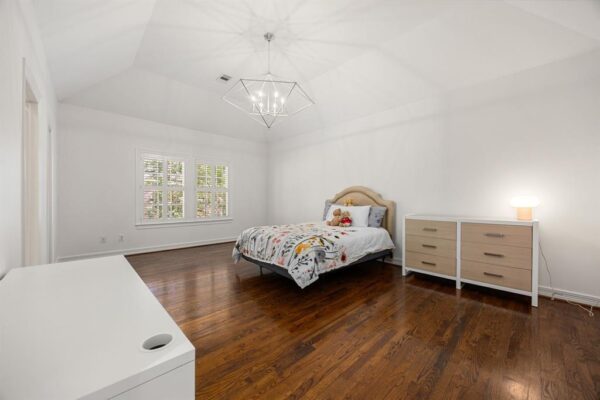 111 N Wynden Estates Court  Houston 77056 Harris - Image 46