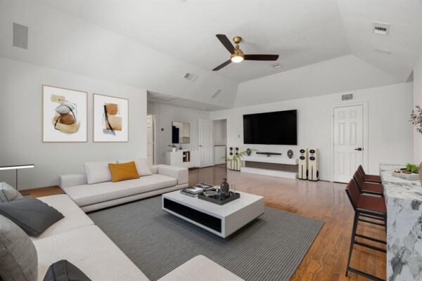 111 N Wynden Estates Court  Houston 77056 Harris - Image 49