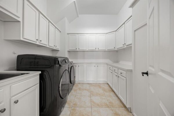 111 N Wynden Estates Court  Houston 77056 Harris - Image 53