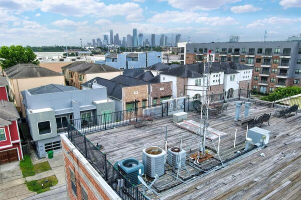 1607 E Bonner Street  Houston 77007 Harris - Image 6