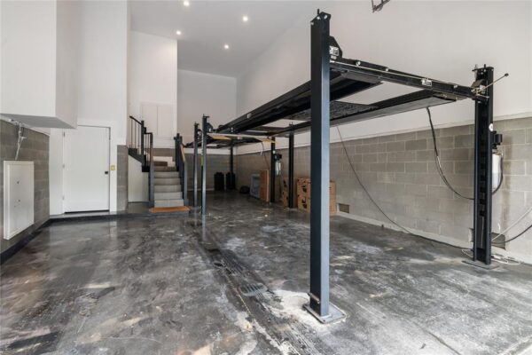 1011 Wynnwood Lane  Houston 77008 Harris - Image 50