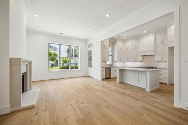 211 Sutton Row Place  Houston 77024 Harris - Image 6