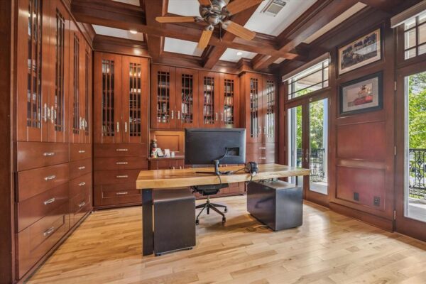 945 Waverly Street  Houston 77008 Harris - Image 6