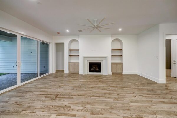 1614 Woodcrest Drive  Houston 77018 Harris - Image 7