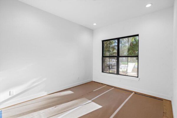 1502 Story Street  Houston 77055 Harris - Image 7