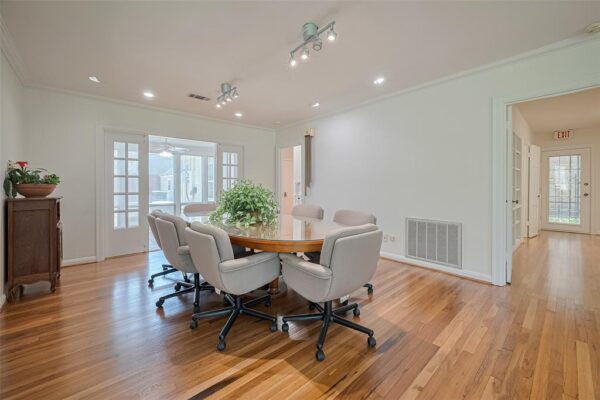 826 Heights Boulevard  Houston 77007 Harris - Image 7