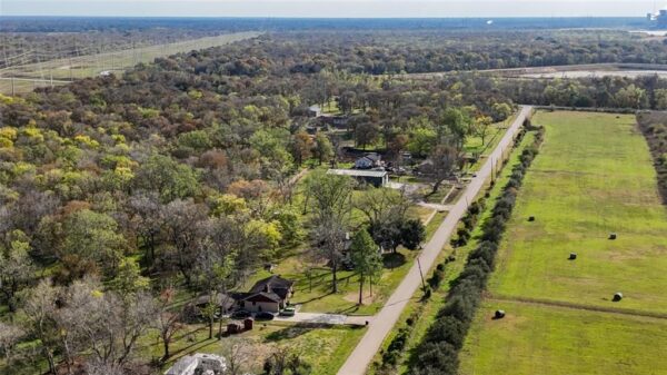 12201 Fm 2759 Road  Richmond 77469 Fort Bend - Image 9