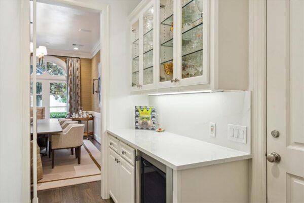 210 Park Laureate Drive  Houston 77024 Harris - Image 8