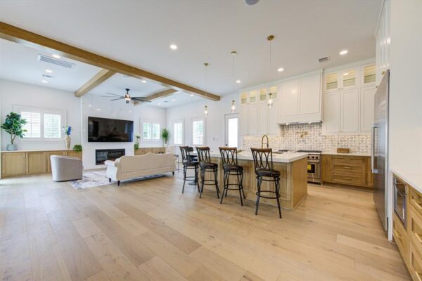 3909 Ella Boulevard  Houston 77018 Harris - Image 8