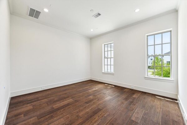 209 Sutton Row Place  Houston 77024 Harris - Image 9