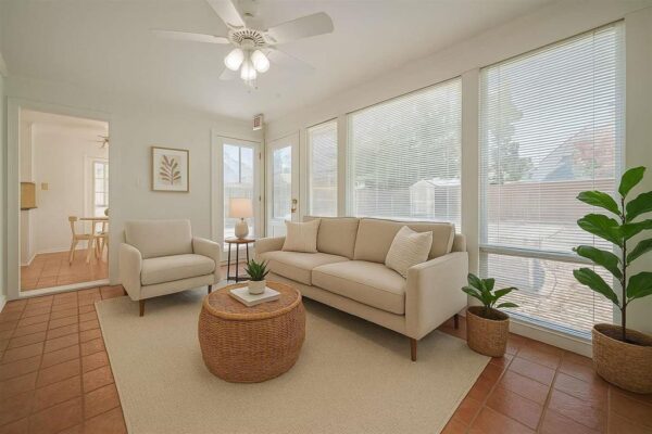 826 Heights Boulevard  Houston 77007 Harris - Image 9